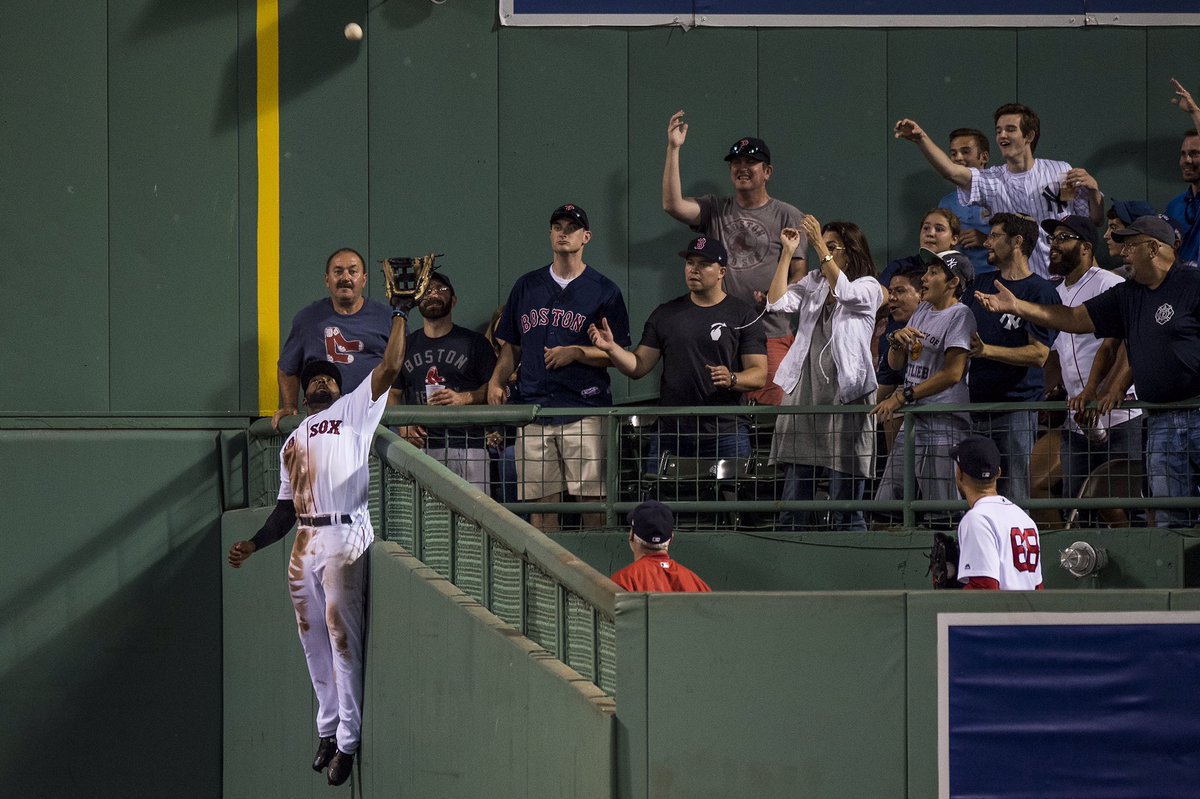 RedSox's tweet image. All Rise.