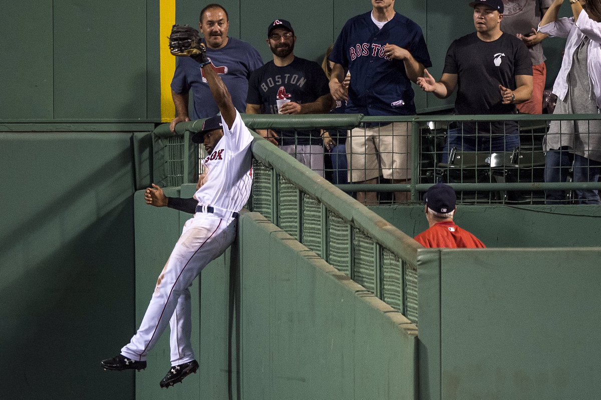 RedSox's tweet image. All Rise.