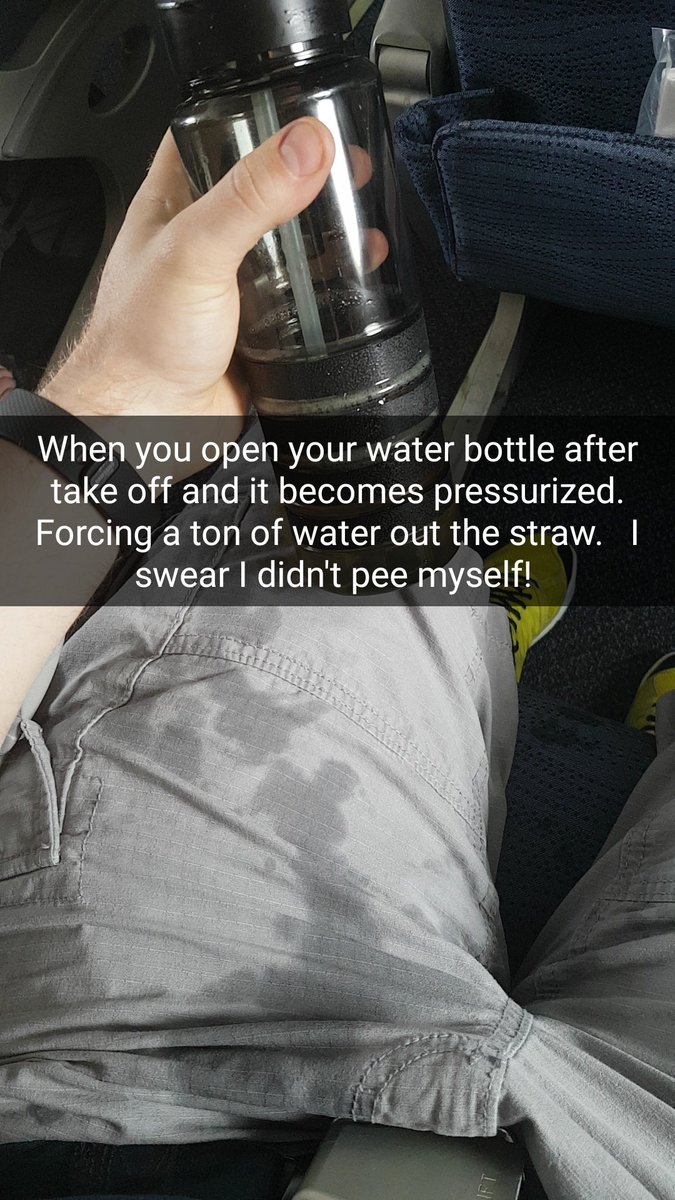 RR_BRRY's tweet image. I swear!  I didn't pee myself!  #airpressure #flightproblems #delayed #aircanada #waterbottle