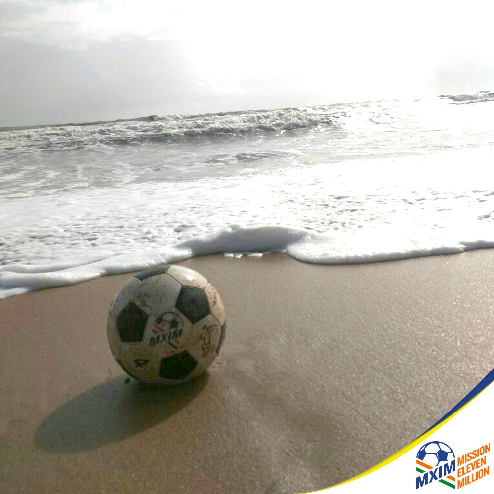 MXIMIndia's tweet image. You don't need a football stadium to enjoy the game!
 #MXIM encourages youngsters to play irrespective of the availability of a big space.