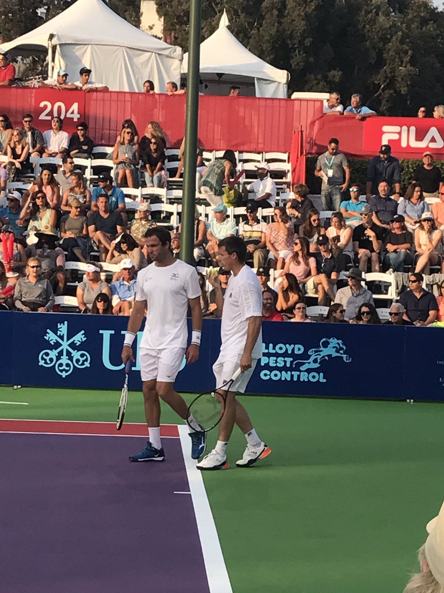 lawanda50's tweet photo. @BreakersTennis @k_skupski #TeymurGabashvili
@andrejaklepac @MariaSharapova #rickleach tough luck but you will get the win tomorrow! 😀👊👏💪 https://t.co/qftwOVr8sa