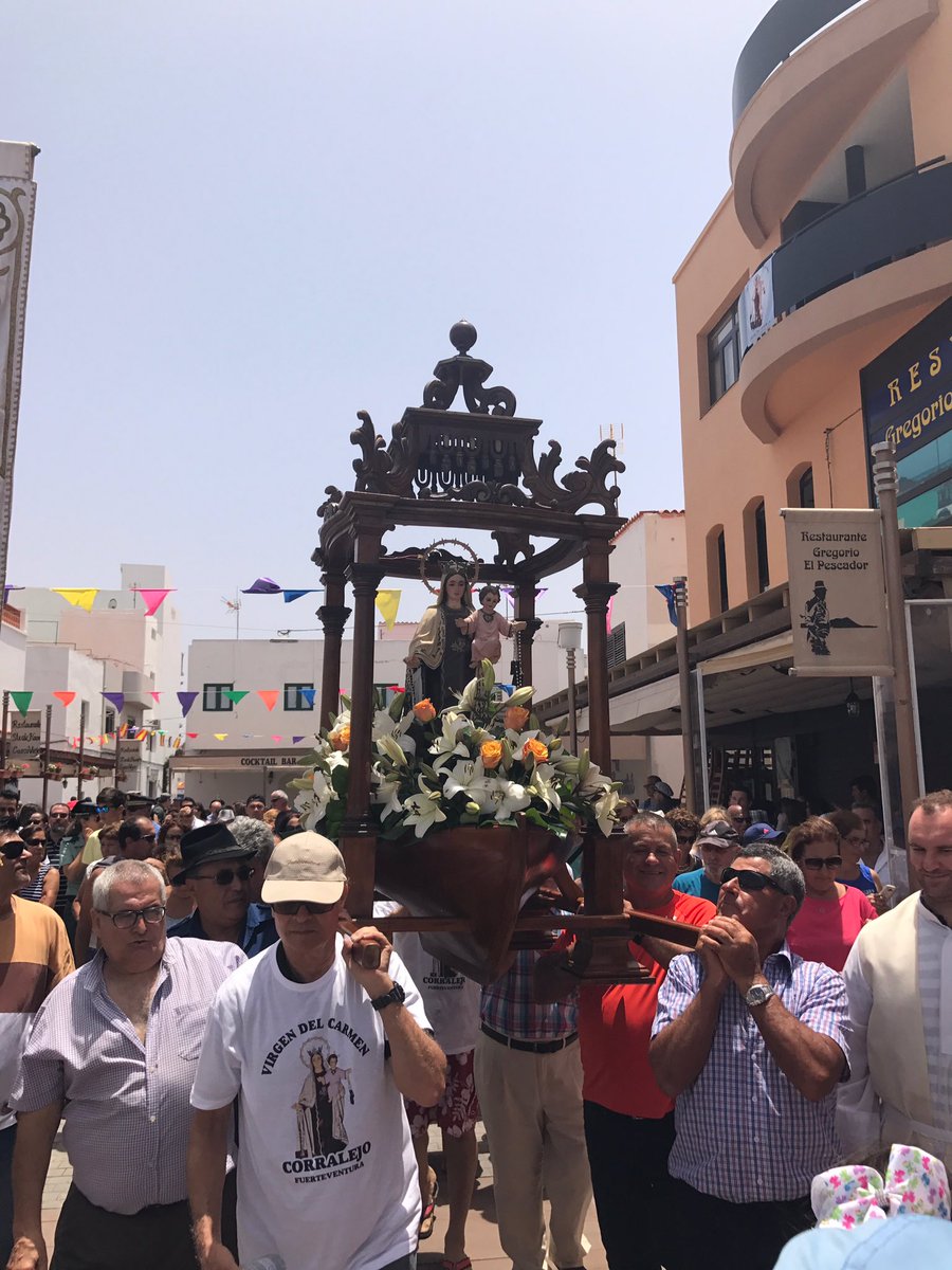 ChefsPass's tweet photo. " Viva la Virgen del Carmen " @_FvToday_ @__Fuerteventura #corralejo #fuertaventura @CorralejoLive https://t.co/uz9QTgYebk