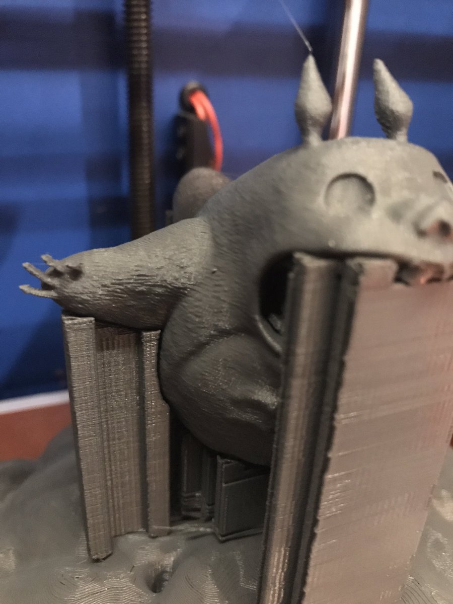 3DPrintedAspie's tweet photo. So after 24+ Hours.
Chroma PLA from @EmvioEng is Perfect.
CraftBot2 by @CraftUnique3D Printed perfect.
Sclice had issues but those details. https://t.co/kDYaZRre4h