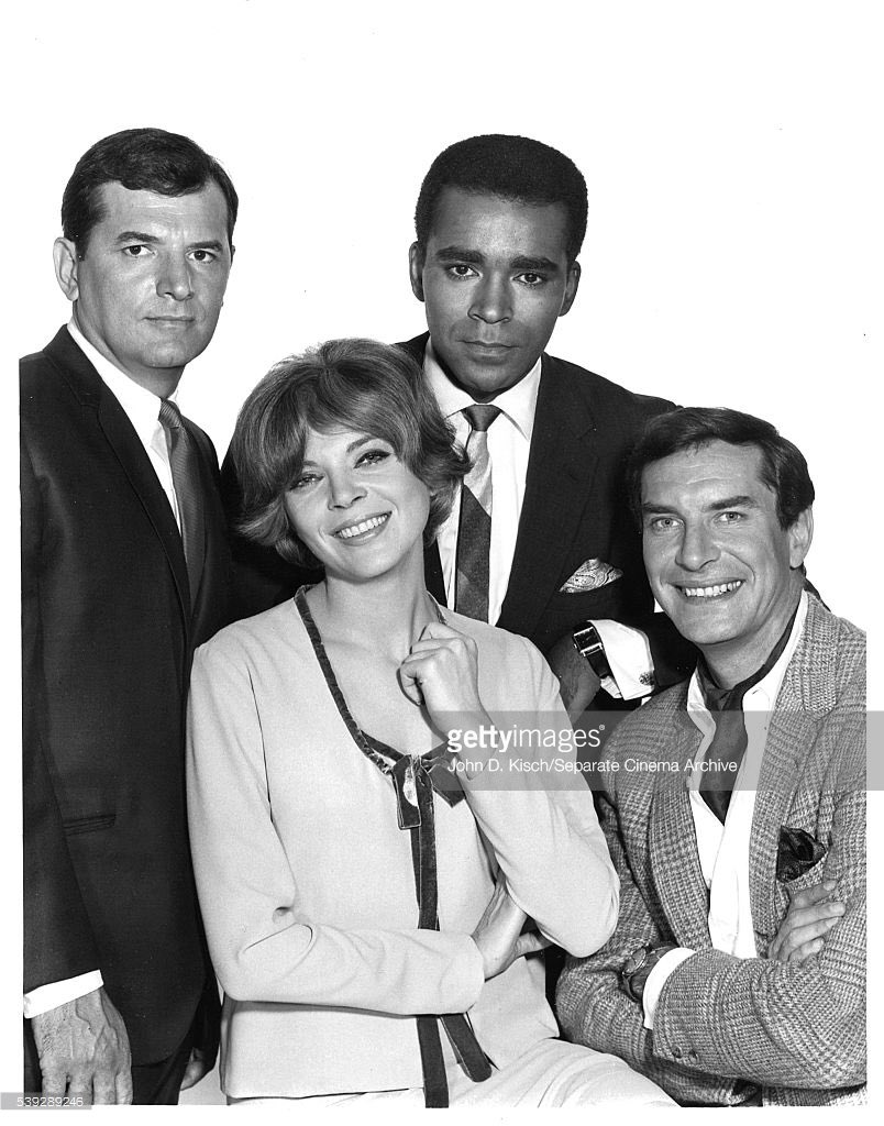 scoutbebabo's tweet photo. My condolences to #MartinLandau and his contributions to #Space1999 #JohnKoenig #RollinHand Be@Peace,thanks for his body of work๐๐บ๐๐๐๐๐ฏ๐๐ฝ๐ https://t.co/TY1VN4bjTS