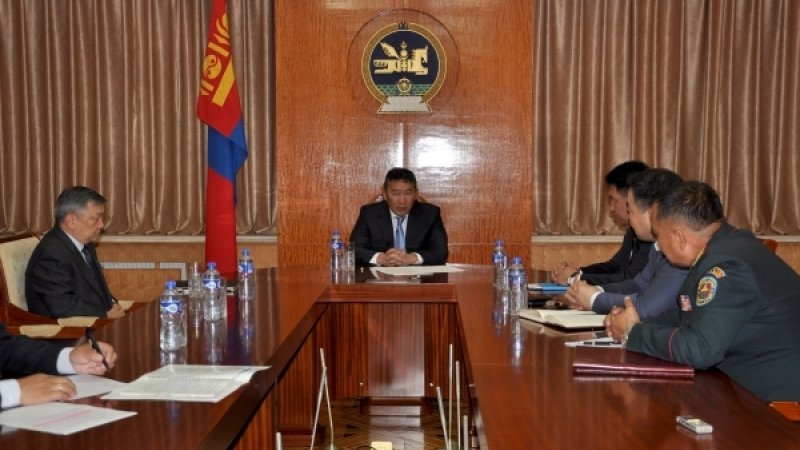 Ерөнхийлөгч Засгийн газарт чиглэл өгсөн зарлиг гаргахаар боллоо-->>paparatsi.mn/108u