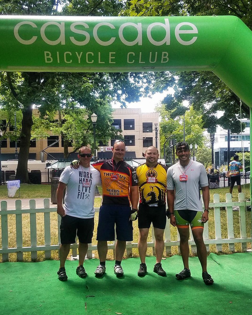 CFIndustrious's tweet photo. Seattle to Portland 203 miles. Way to go Andy!!! 🚴🏽💦⚒ https://t.co/jdVQU9ftCx