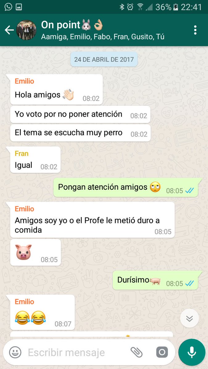 shaniamariaah's tweet photo. Así eran nuestras clases de cálculo🔝 ya los extraño 😭😭😭 #losfav https://t.co/6FRw1U0OR1
