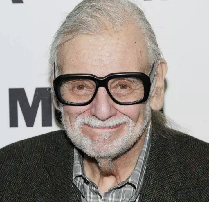 tweetmesohard's tweet photo. #RIPGeorgeARomero #RIP George A. Romero 😭 https://t.co/UCRnZbxRdv