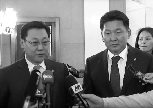 МАН-ын даргад У.Хүрэлсүх, Ж.Эрдэнэбат нарын нэр яригдаж байна-->>paparatsi.mn/1097