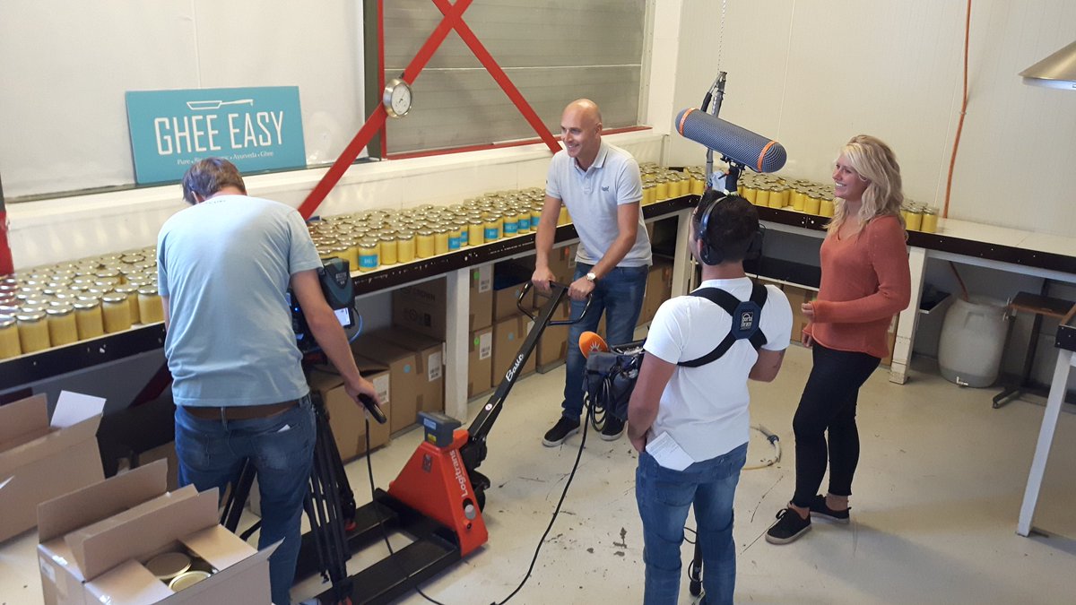 Er wordt hier geschoten bij <a href="/GheeEasy/">Ghee Easy</a>. Zien wat? Dat oranje bolletje daar ih midden, dat is de aanwijzing. Vanavond.