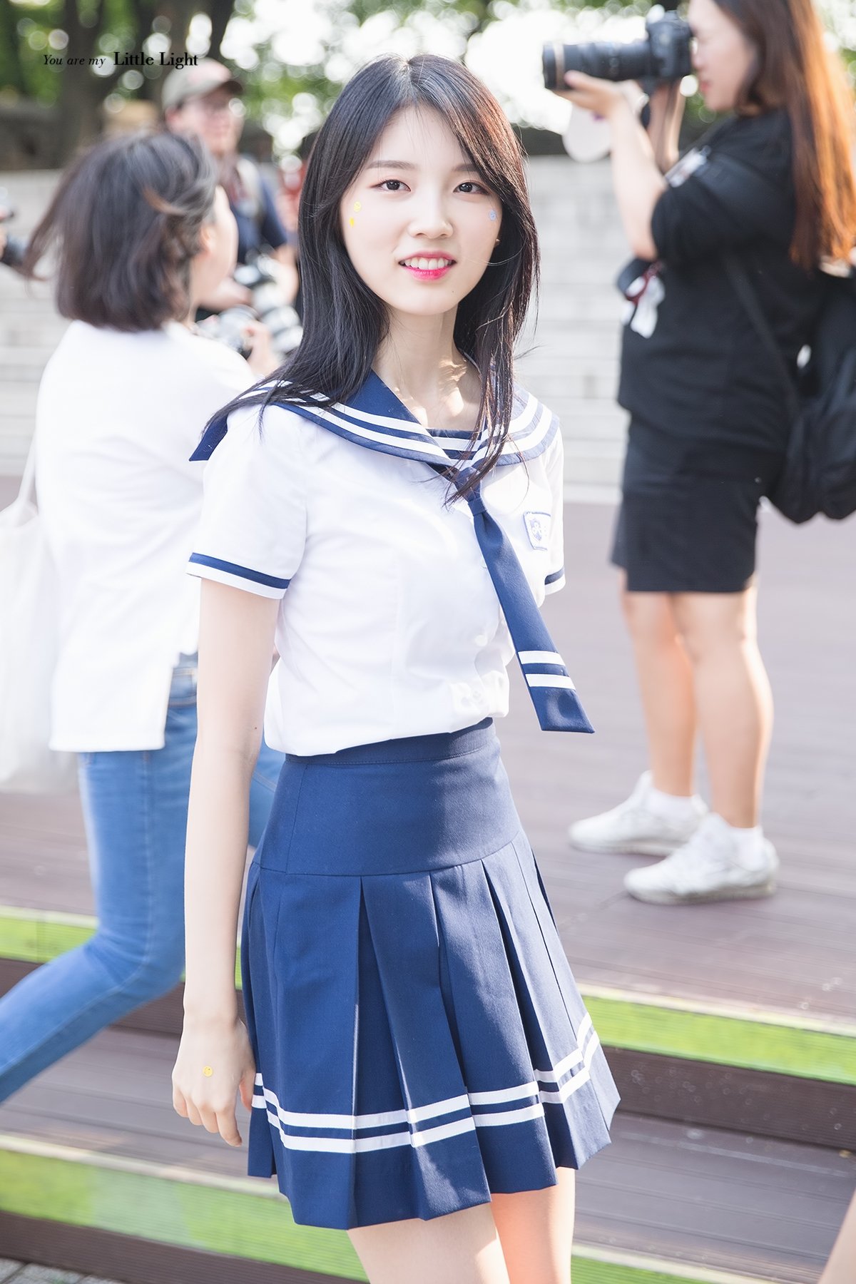 DE741tzUAAA5MaN.jpg:large