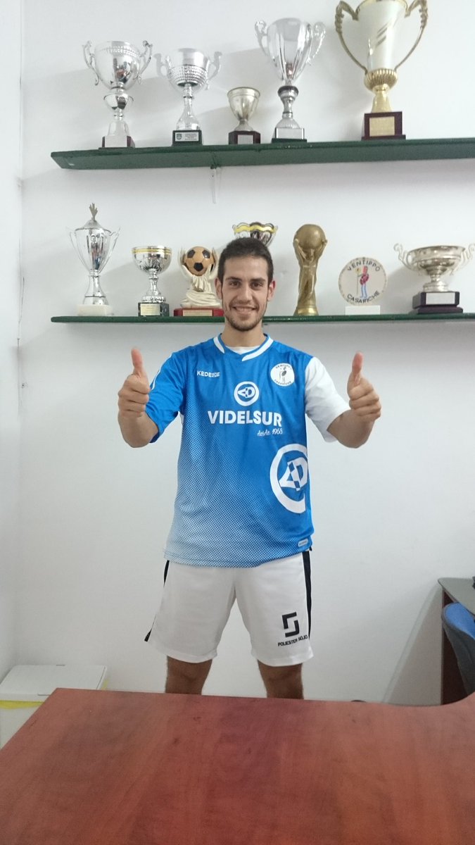CVentippo's tweet photo. 📣 Renovación "Antonio Jesús" @antoniojesusrb  seguirá unido al proyecto del @CVentippo  la próxima temporada #VentippoSomosTodos https://t.co/TiBBV2hk00