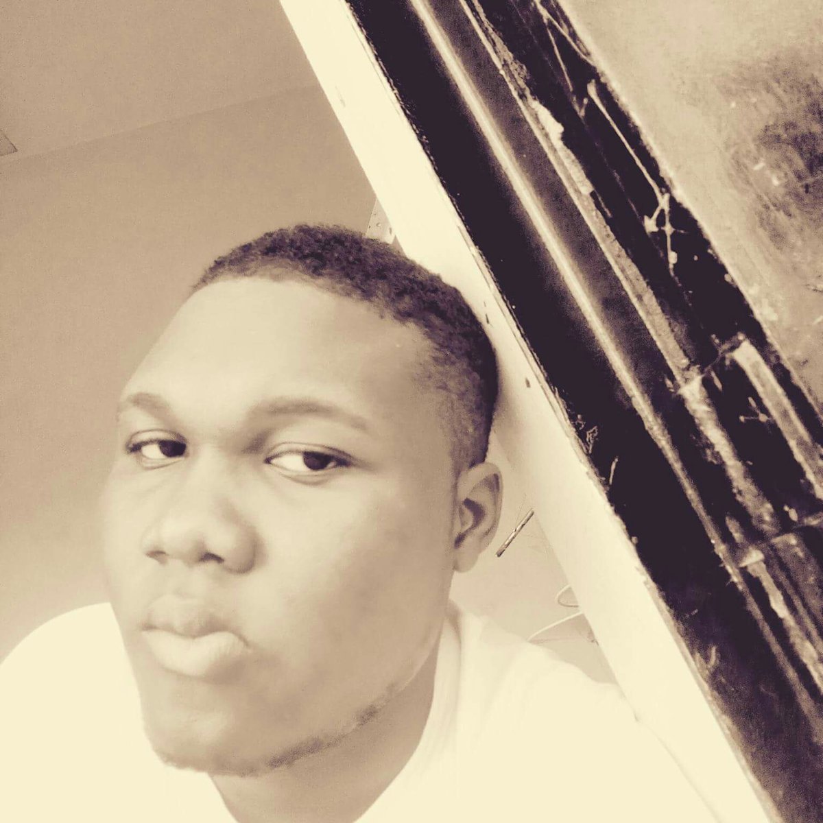 CodjiaRonick's tweet image. #NouvellePhotoDeProfil