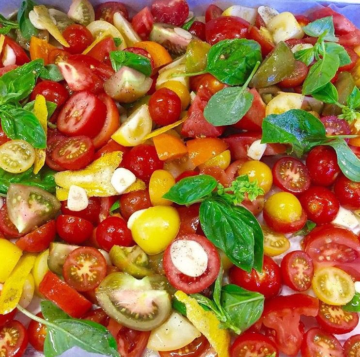 No time to make lunch this morning, why not visit our Deli and find out about our fresh homemade salads 

#bristolindependent
