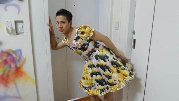 _like_a_cactus_'s tweet image. От @kiss_me456 
Тысячу лет назад на него наложили мощные чары, которые должны были оградить землю от многих демонов.
#ШистадФолловитКаждого