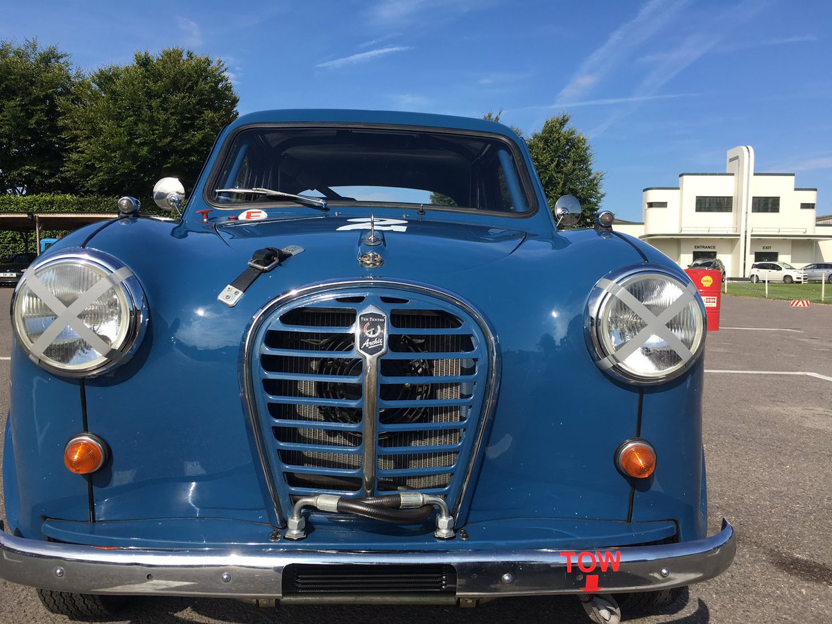 Ten Tenths (@tententhsracing) on Twitter photo A day out with this fella. <a href="/GoodwoodRRC/">Goodwood Road & Racing</a> <a href="/bonhams1793/">Bonhams</a> <a href="/MFranchitti/">Marino Franchitti</a> A day out with this fella. <a href="/GoodwoodRRC/">Goodwood Road & Racing</a> <a href="/bonhams1793/">Bonhams</a> <a href="/MFranchitti/">Marino Franchitti</a>