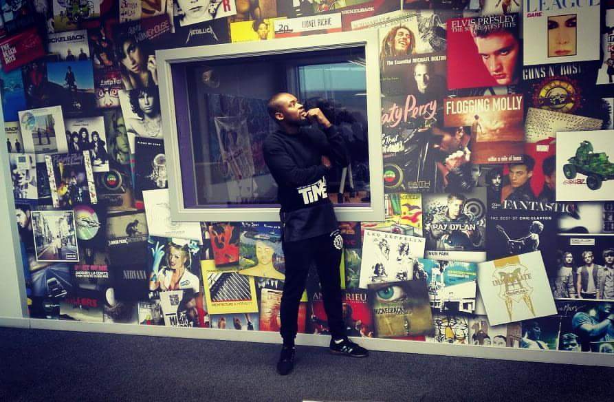 ChevyArmstrong's tweet photo. My #MCM oh and look @Mack_Thabiso is there too 😀😉 my favourite Radio Presenter @jacarandafm https://t.co/ItP2DRbMjx