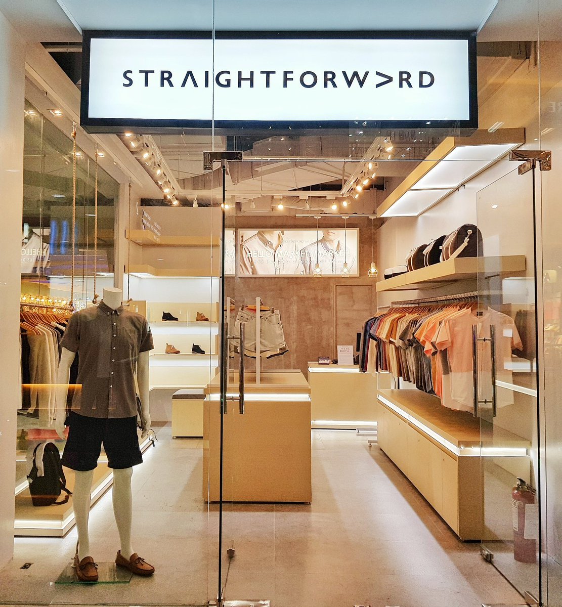 MarketMarketBGC's tweet photo. NOW OPEN: Straightforward! Bringing you the #FinestEssentials to make your daily rituals more straightforward. 2/F #AyalaMallsMarketMarket https://t.co/aIhzM5B7su
