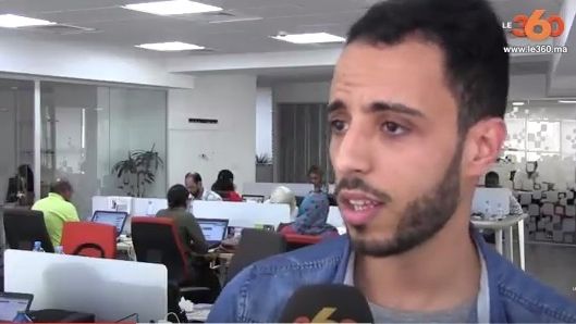 Le360fr's tweet photo. Vidéo. Ayoub Idri et la jalousie entre les membres d'#Humoraji
https://t.co/T8UXBciuKb https://t.co/xnzDvRoEXy