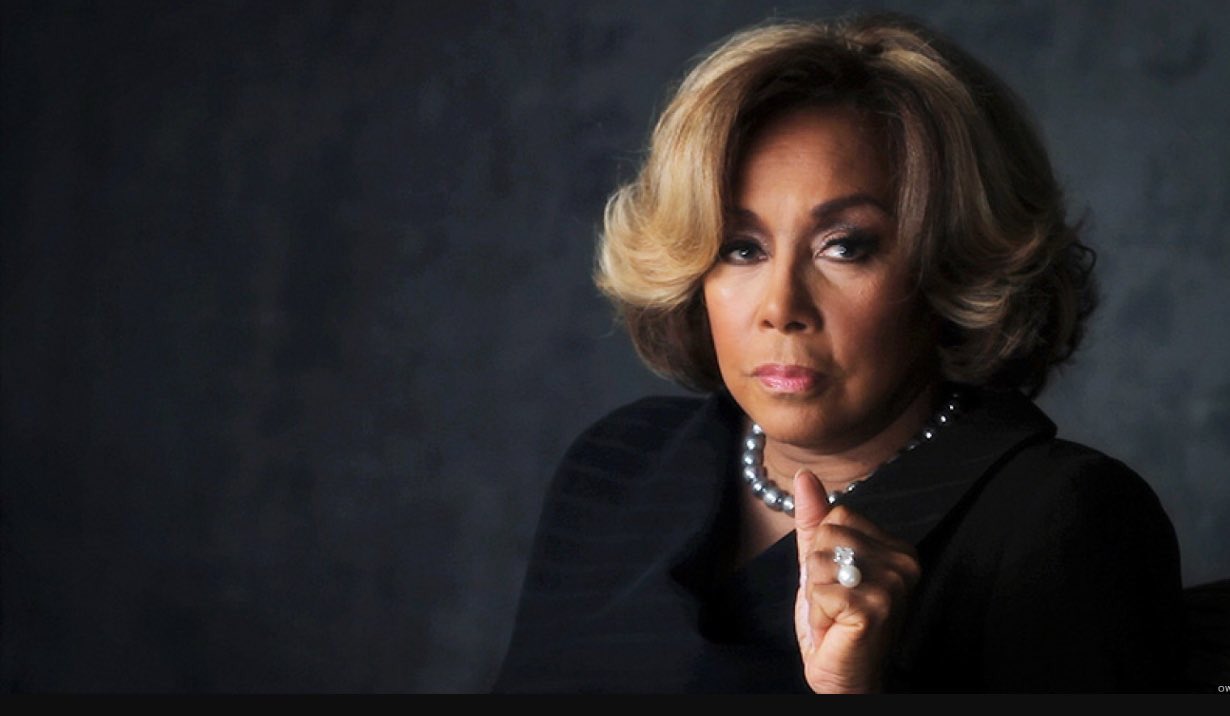 Happy 82nd Birthday to the Legend, the flawless Diahann Carroll on \"Dynasty.\" 