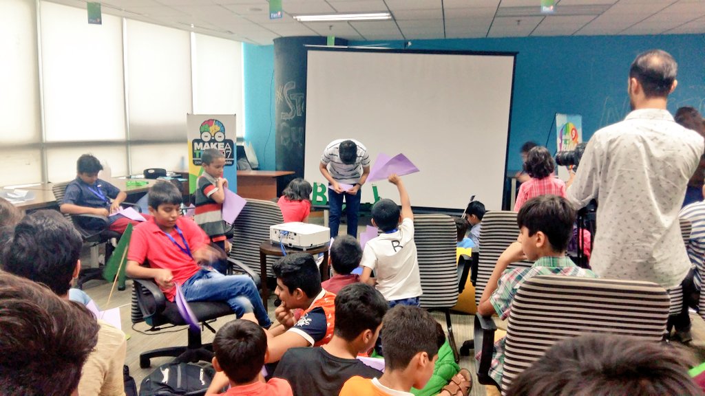 PITBIncubation's tweet photo. #Entrepreneurial souls learning some plane craft. Who knows we see the next #RichardBranson from this pack?! 😉 #WhizKids17 #Makeathon17 https://t.co/QBL5dWJYoZ