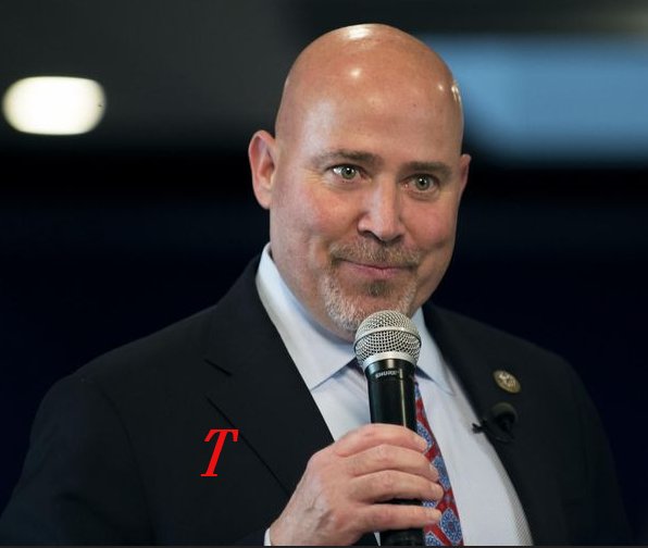 TheScarletT2's tweet photo. Rep. Tom MacArthur held a fundraiser at Trump’s Bedminster golf club last month. Another Trump moneymaker. #TomMacArthur https://t.co/3pVvVyHPSi