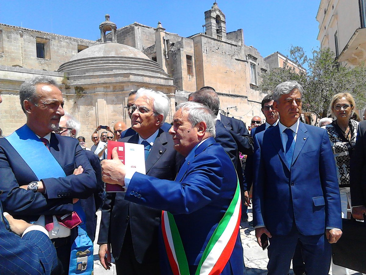#mattarellaamatera#cattedramaritain#deruggieri Il Capo dello Stato, Sergio Mattarella e il sindaco in piazza Vittorio Veneto