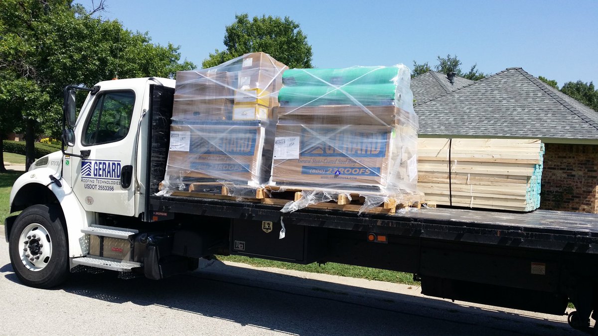 TheTexasPaladin's tweet photo. Another beautiful @gerardproducts roof about to be installed. https://t.co/LnGgUw3a8G