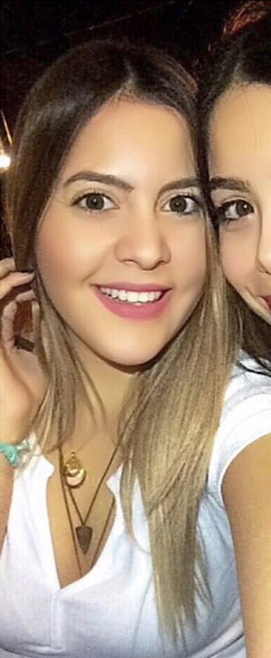 BLadies09's tweet photo. El finde estuvo de cumple la BvBL @cynguerreroca la Fono más 🔝Promete hacerle ganar al equipo✌🏼buena delantera. Hay todo en él #BVBL🎂🐝💛🇩🇪 https://t.co/G8wCzt37Z1