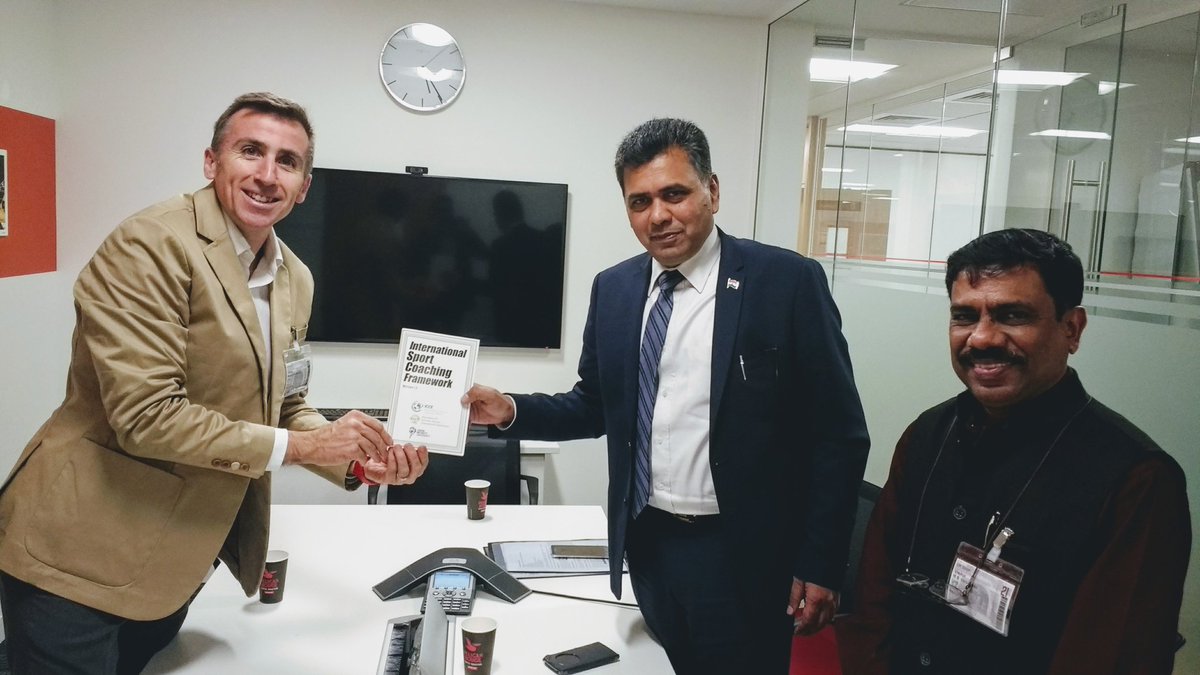DrSergioLara_EU's tweet photo. 1/2 Fantastic meeting @ICCE_coaching @Carnegie_Sport  &amp; India Secretary for Sport Mr Srinivas &amp; colleagues to discuss future projects https://t.co/BO7Ki0hZE3