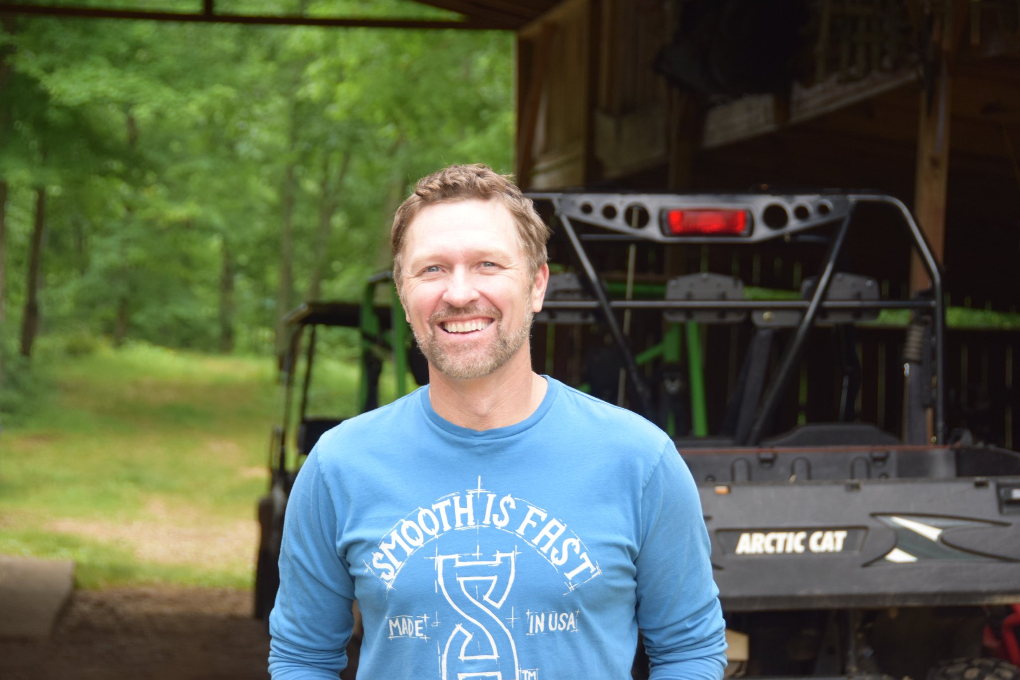 Happy birthday to the most energetic 53-year-old on the planet, Craig Morgan, 