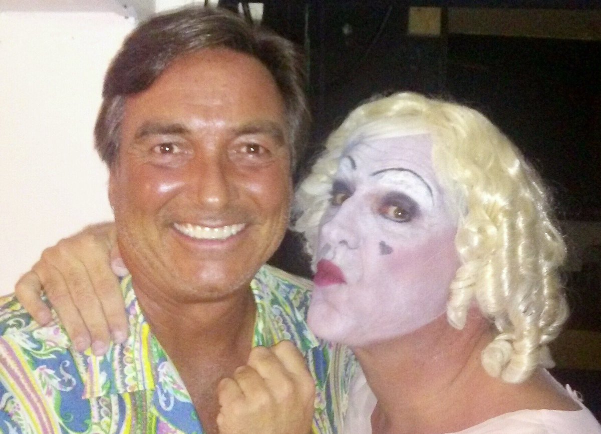 randallkjones's tweet photo. #BabyJane #HappyCouple #DerekGoBoom https://t.co/vEUEmjhamN