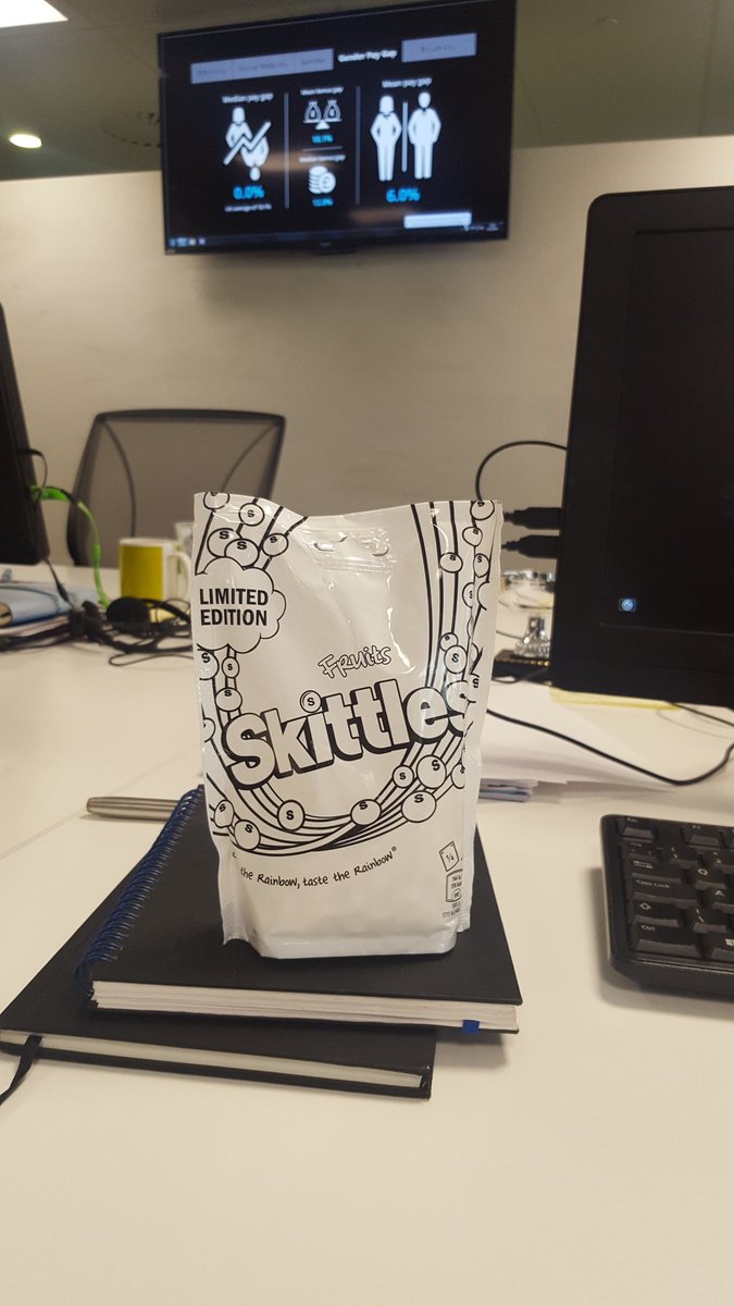 SeanCrawley6's tweet photo. Little surprise from @Jo_SSander! @FDMGroup https://t.co/zgDXChDrLO