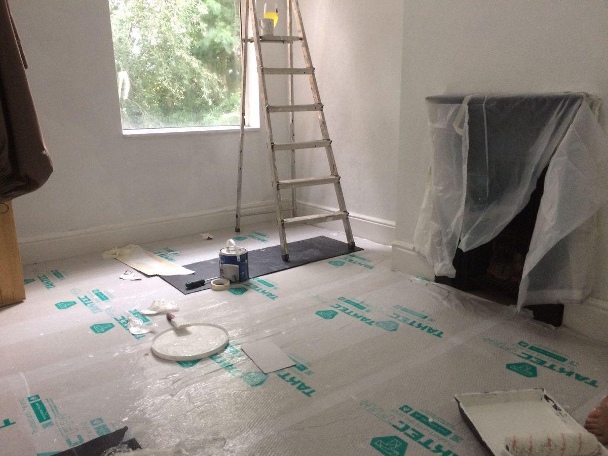 swiftecgroup's tweet photo. Taktec being used on a house refurbishment in Manchester. Great to see Antinox there too. #carpet #refurbishment #refreshment https://t.co/SZUt6jMocI