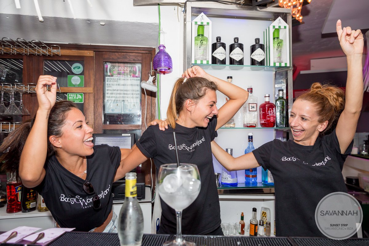 We love to laugh ❤️ Tonight we have our <a href="/MansionIbiza/">Mansion Ibiza</a> <a href="/eden_ibiza/">Eden Ibiza</a>  pre party with <a href="/dom_townsend/">Dom Townsend</a> <a href="/Mandal_UK/">Michael Mandal</a>! 😅💪🙌