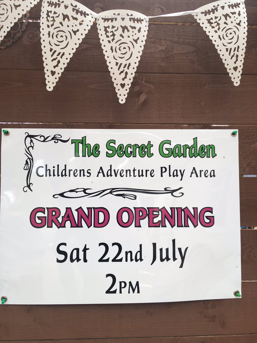 GoldenLionFood's tweet photo. #newplayground #kidsfun #facepainting #bouncycastle #grandopening #2pmstart #kidsfancydresscompetition #childrenbuffet https://t.co/OkdvmlFBBP