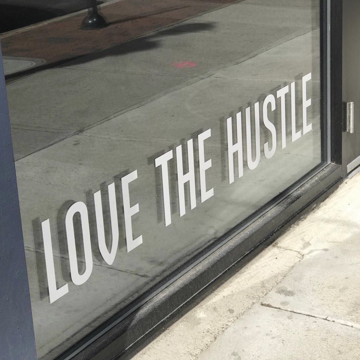 LyonVisuals's tweet image. Happy Monday! Hustle hard this week! #lovethehustle #tgimonday #tgim