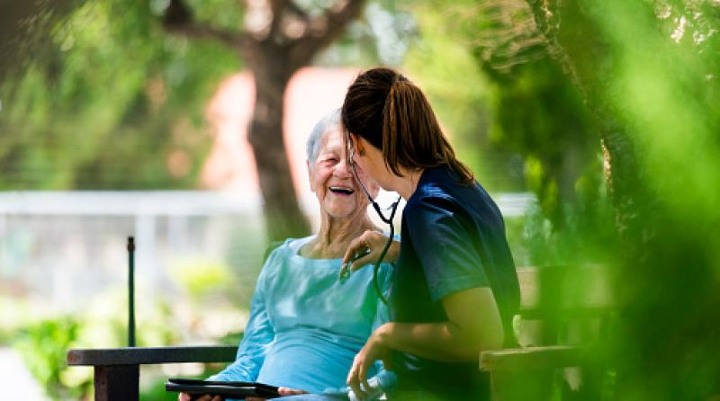 ForHealthCnsltg's tweet photo. .@NASUAD1 honors @UMassMedical @UHealthSolution @MassHHS for #MassOptions program for #seniors, pple w/#disabilities https://t.co/5wxoITbksY https://t.co/EUVbkR5ZTG