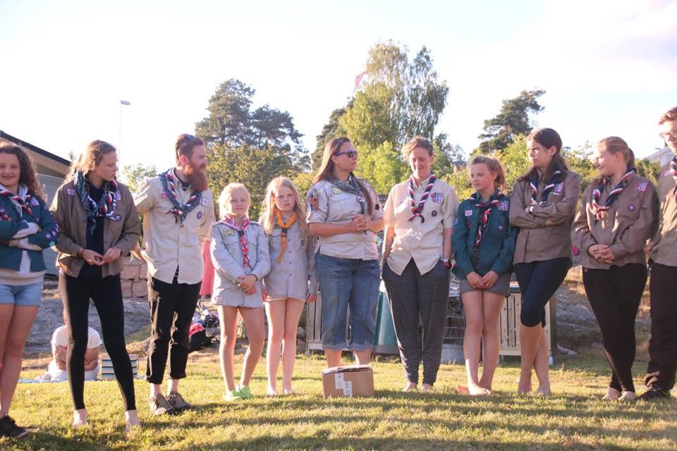 oliver_chambers's tweet photo. 😍18mo of work &amp; we're back from an adventure of a lifetime! TY anyone who made the life changing experience possible for YP of @merseyweaver https://t.co/cAXCVl5DTx