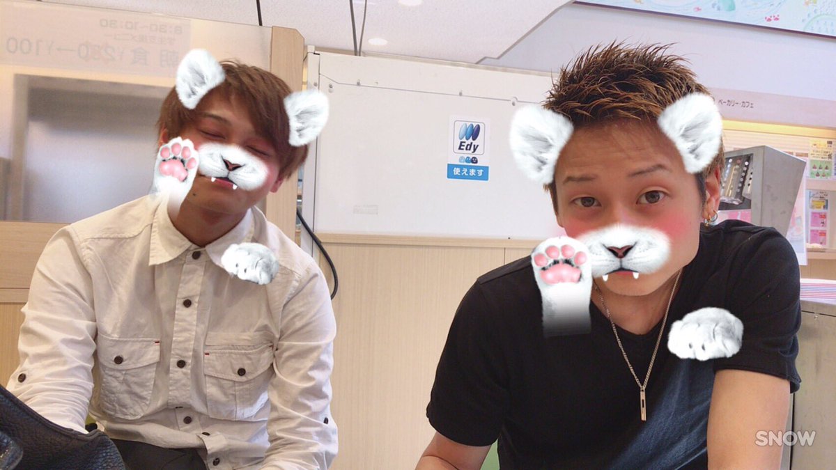 jonmtom tweet picture