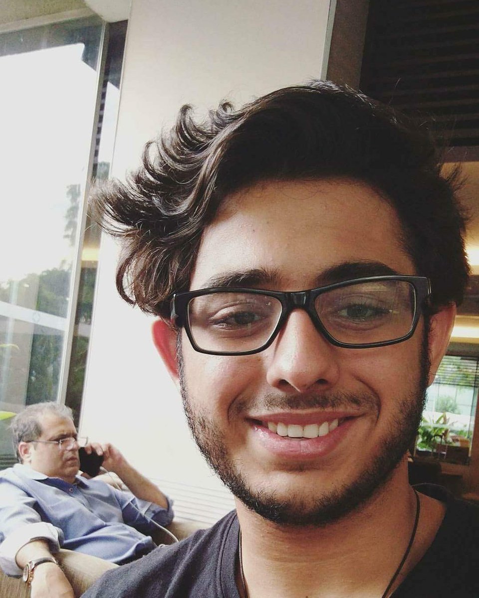 CarryMinati's tweet photo. I don't know why he is in this photo but he kind of belongs in it 😁 https://t.co/67B6v1kwhl