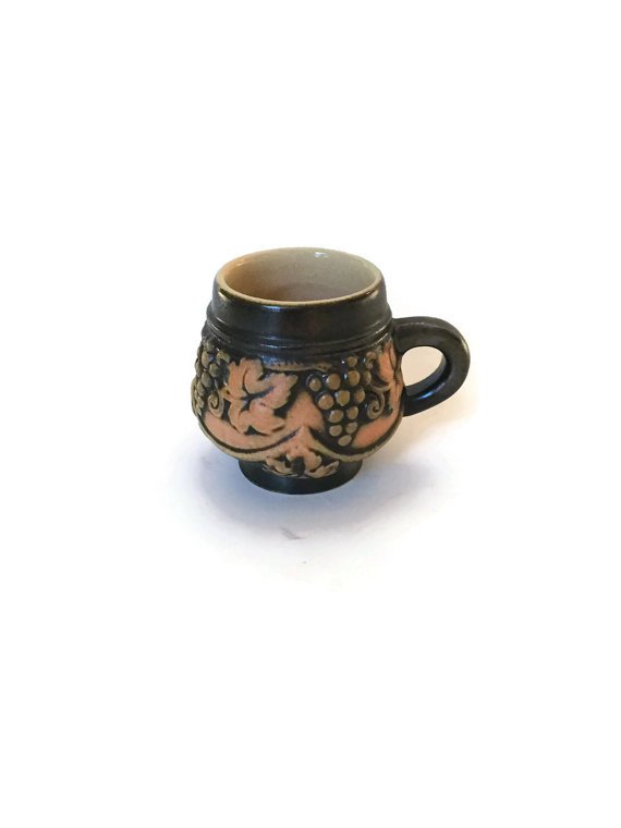 vivaterravintag's tweet photo. #VintageGermanMug #VintageStein #VintageGermanStein #FootedMug
$5.25
β€ https://t.co/xuW9t55PXr
via @outfy https://t.co/DfYVH4Xi1L
