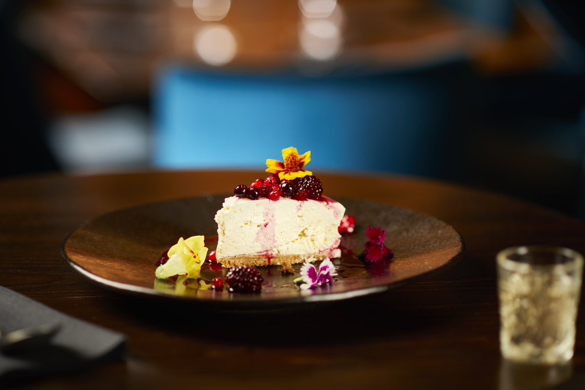 How could we not share a pic of "THE cheesecake of the moment" on #nationalcherryday ?  🍒 🍒 🍒<a href="/implausibleblog/">Farrukh</a>