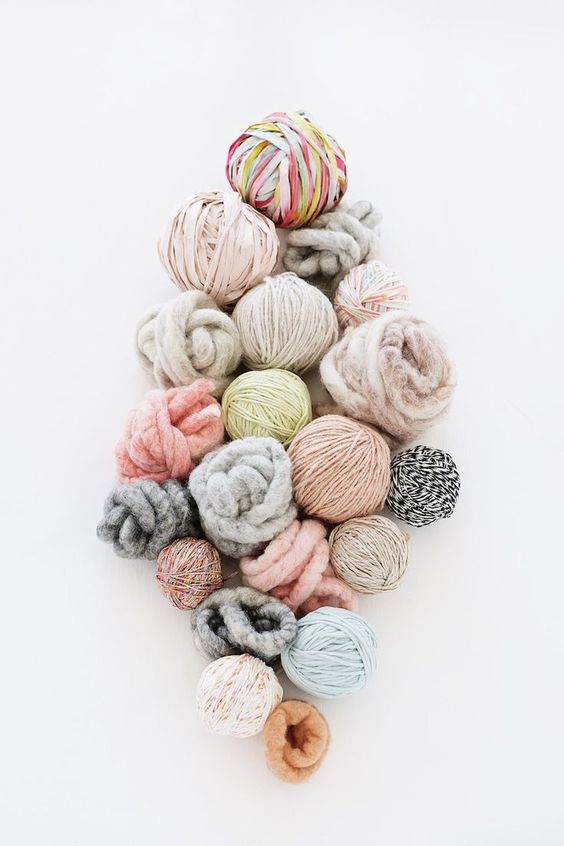 Simpleknots's tweet image. Calling all thread &amp;amp; yarn enthusiasts! Come join us @29parkplace this Sunday for a relaxing morning of making! Link for more info in bio! 😊