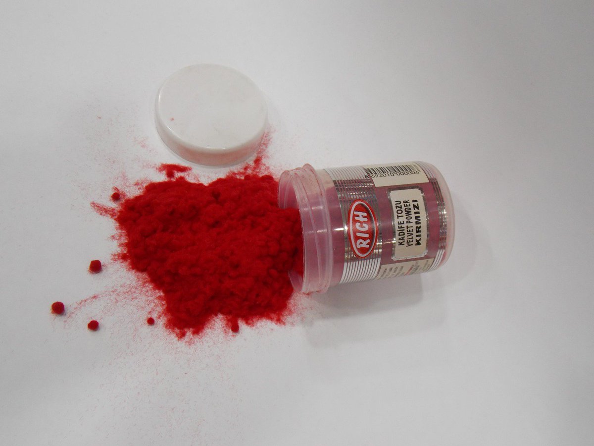 oz_ankara's tweet photo. RİCH KADİFE TOZU = Kadife tozu dekoratif ve sanatsal hobi çalışmalarında kullanılan özel bir üründür.Ayrıca Tırnak sanatında da kullanılır🎨💅 https://t.co/w4ydQCctew