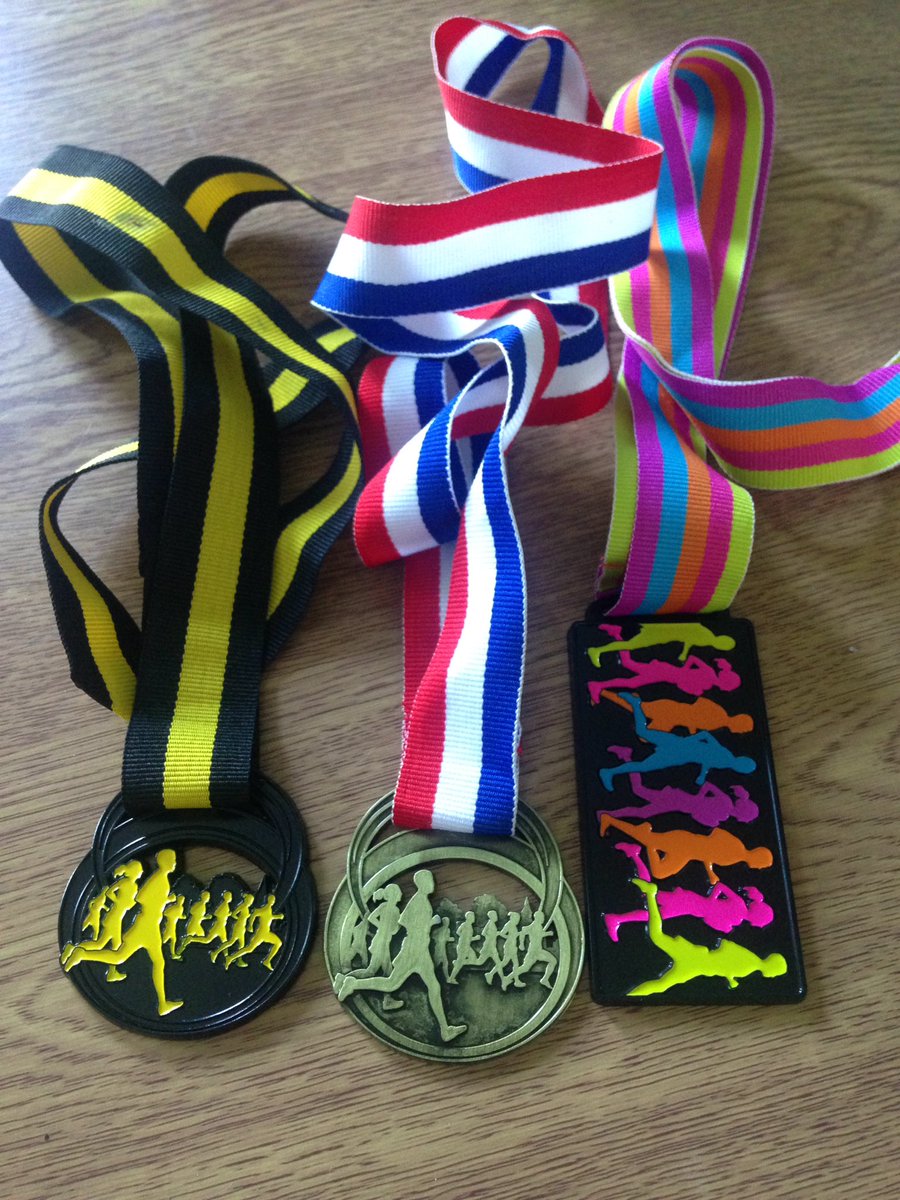 Ali Lavender tweet media