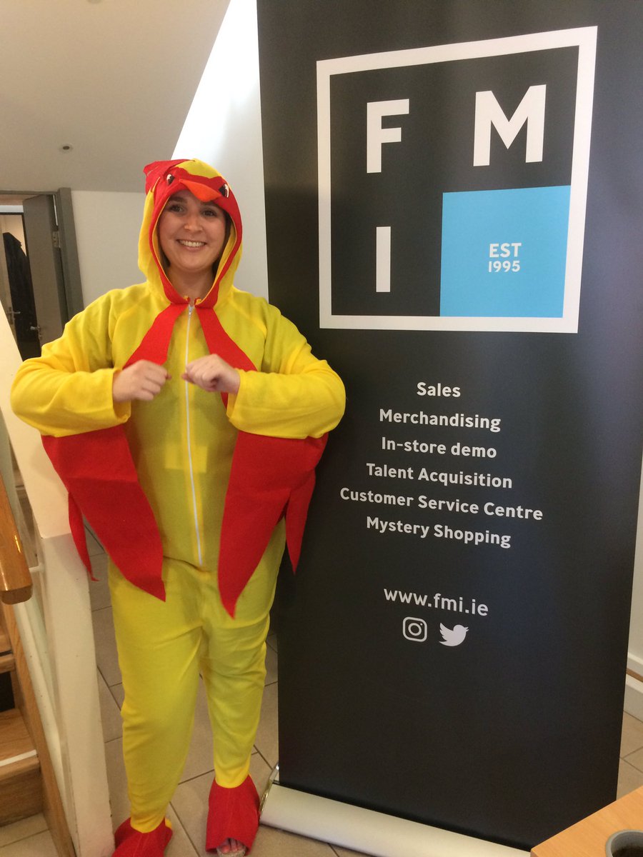 FMIHeadOffice's tweet photo. When u start a Monday AM w Claire dressed as a 🐥 you can feel the positive vibes &amp; laughter thru the pic! #MondayMotivaton #Greatworkplace😂 https://t.co/j1j1HYBEFt