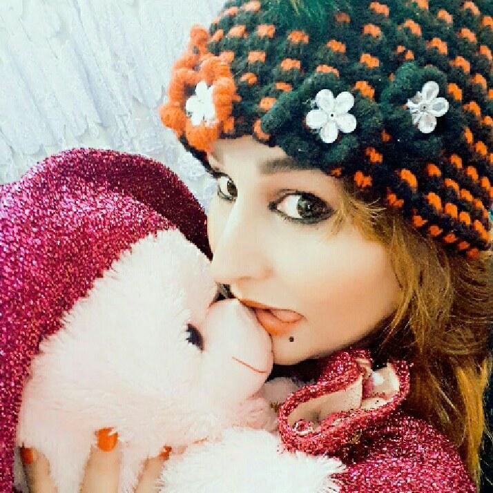 hhighnessfarhan's tweet photo. OMG! You have to see this. #BIGOLIVE >  .  
https://t.co/nsXd1CUr4S https://t.co/zg253exprG