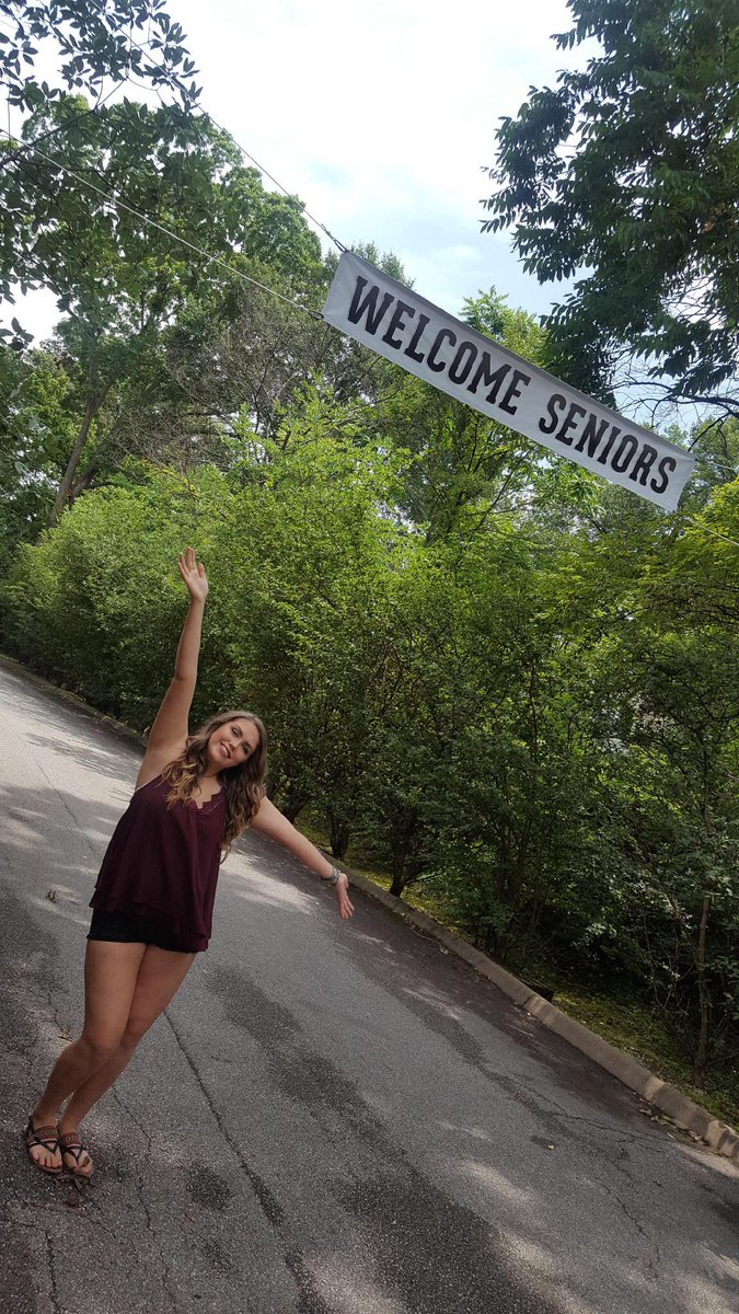 315taylor's tweet photo. Senior year 😋 https://t.co/tYEbYXwZQ2