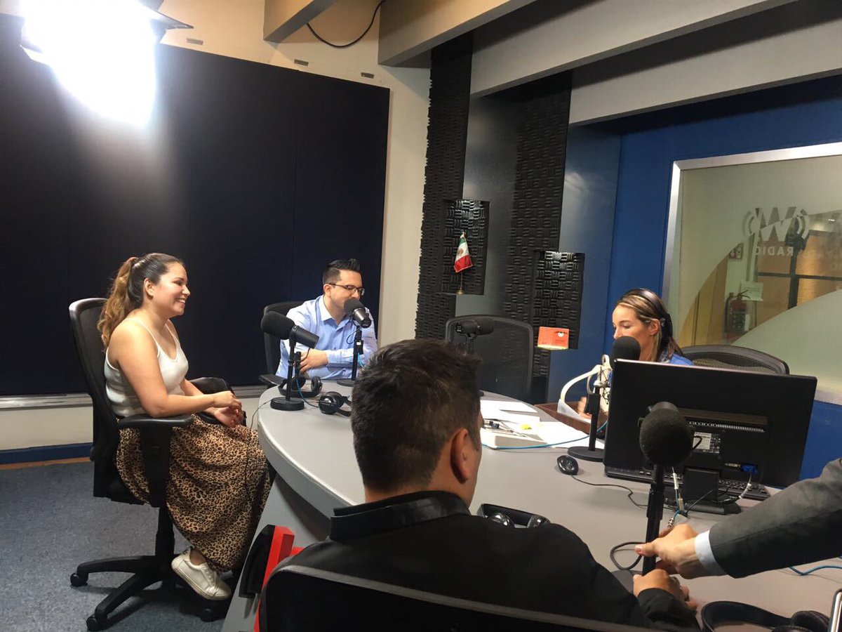 JoseRaCastillo's tweet photo. Gracias por la invitación @WRADIOMexico! #ChocoNota https://t.co/GUvUYePAjk